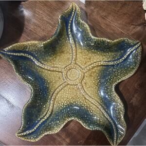 1 Ceramic Wall Hanging Starfish Shape Decor Art Blueish/White Spatter 10”x11”